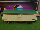 10-1090 Trains - Ivory Reefer Peacock Nice 500 Mth . Car Very