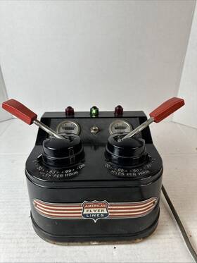 4-t108 American Flyer 30b 300 Watt Dual Train Transformer