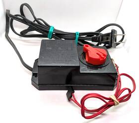 190-925 Bachmann Hobby Transformer 6607 Input 120v 50/60hz Output 17vdc 20vac Not Tested