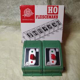 6921 Fleischmann 2 X Signal Switch For Push-button Series In O/ Box