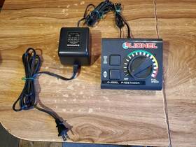 Dm-1803a0-1am Lionel Speed Controller And Direct Plug In Class 2 Transformer