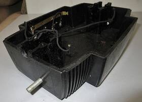 Zw-18 Lionel Type Zw Transformer #zw-18 Lower Case With Lug Nuts.circuit Breaker