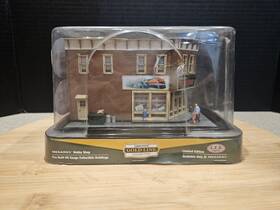 279-5001 Menards Ho Gauge Hobby Shop Gold Line Collectible Building Led Lights