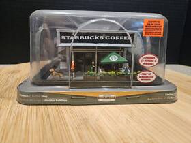 279-5040 Menards Ho Gauge Starbucks Coffee Shop Gold Line Collectible Building