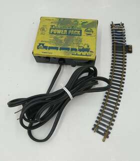 70203 Model Power Vintage Thunder Line Pack Train Transformer Railroad Ho Scale