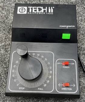 Aft100 Mrc Transformer Tech Ii Railpower 1400 Model Train Controller For Parts Repair