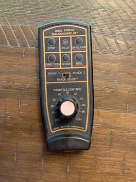 Ah900 Mrc Dual Power Walk Around Remote Control For 027 270 Watt Ac Transformer
