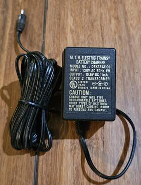 Dpx3513109 Mth Rail King Electric Trains Battery Charger Model 120v Ac Class 2