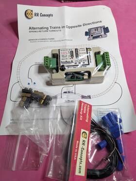 Stationmaster-8 Rr Concepts Ho Dcc Digital Controller 6-18v Dc 6w Spring-return