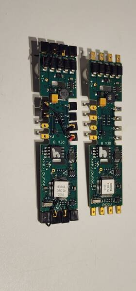 67004 Soundtraxx Ho Scale Sound Decoder For Diesel F3 A&b Unit