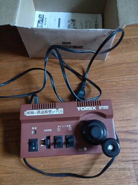 N-401 Tomix Train Controller For Micro Layouts 2 Switch Controllers Included