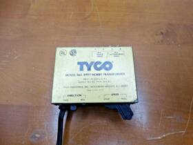 899t Tyco 889t Vintage Ho Hobby Train Transformer Output 0-18 Vdc / 20 Vac