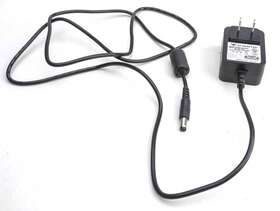 942-110 Walthers Walthers-walthers Layout Control System 2-amp 12-volt Filtered Dc Power Supp