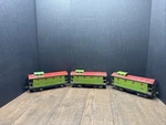Lionel No. 517 Pre-war Standard Gauge Lighted Caboose Green/red Lot Of 3. Fixed Price $150.00.