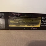 Ho Mrc Platinum Series New York Central F7A Powered Diesel Locomotive Nyc #1650. Fixed Price $74.99.