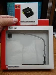 Walthers 933-2305 4 Way Hanging Traffic Light & 933-2306 Controller Nip Ho Gauge. Fixed Price $75.00.